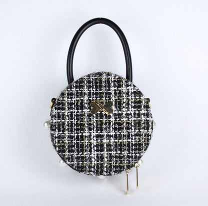 Luna - Black Tweed